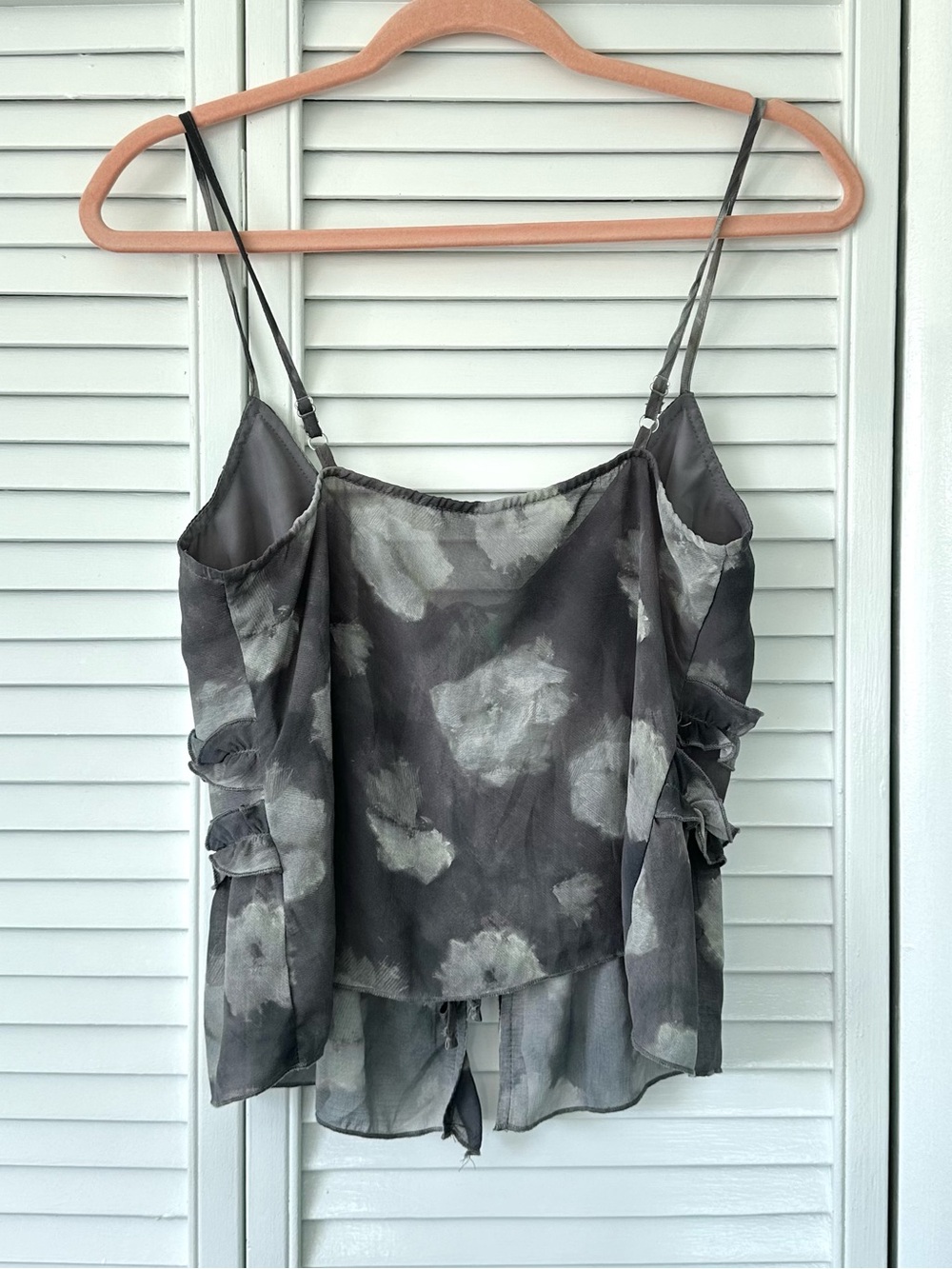 Sybilla Grey Floral Chiffon Ruffle Tie Front Crop Top Size Medium Y2K - Picture 3 of 4